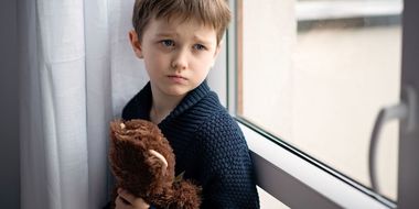 Thumb child abuse and neglect risks recognition and reporting
